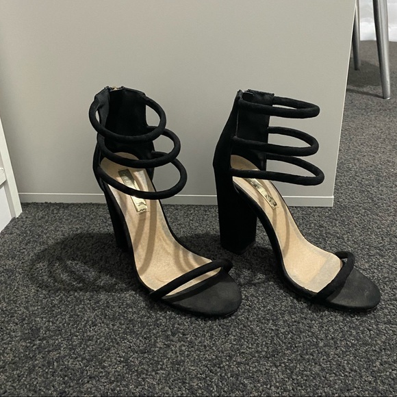 Billini Heels - Picture 2 of 4